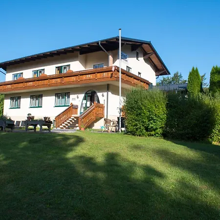 Dorfpension Mariahilfberg Πανσιόν Gutenstein