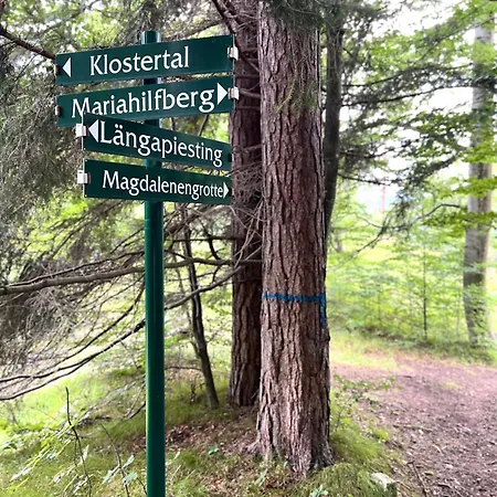 Dorfpension Mariahilfberg 3* Gutenstein