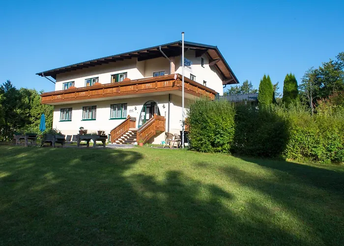 Dorfpension Mariahilfberg Vendégház Gutenstein