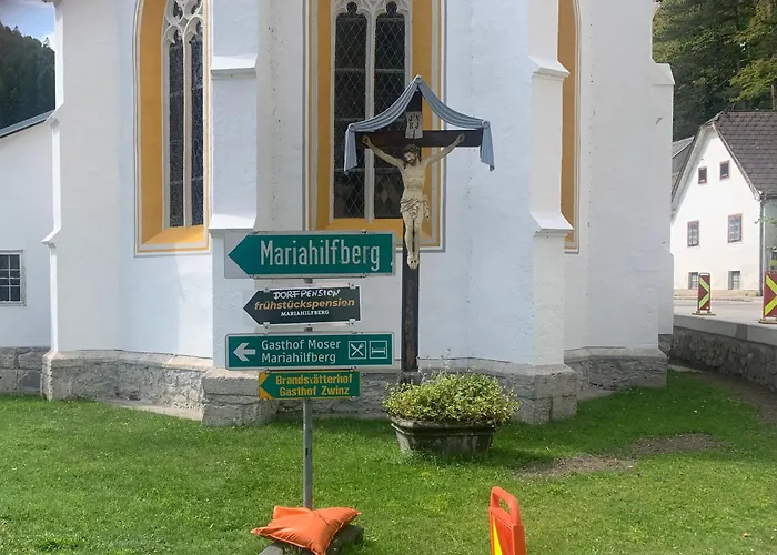 Dorfpension Mariahilfberg Vendégház Gutenstein